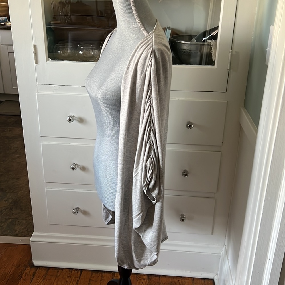 B chill grey Silk and cashmere blend cape cocoon sweater wrap poncho kimono